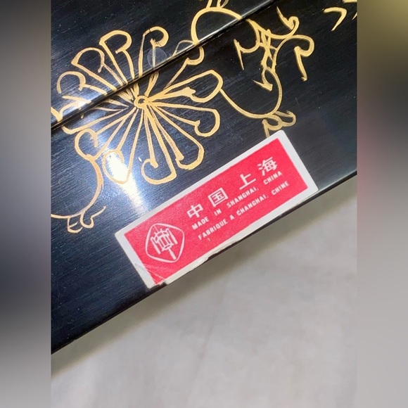 Black Lacquered Jewelry Box with Inlay Design. Vintage (1960-70’s) - Picture 4 of 6